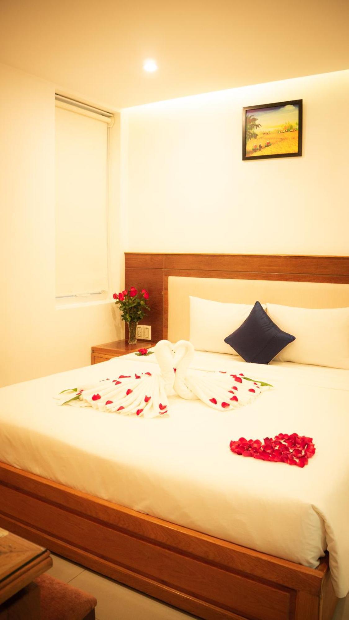 Sea Castle Hotel Danang Bagian luar foto