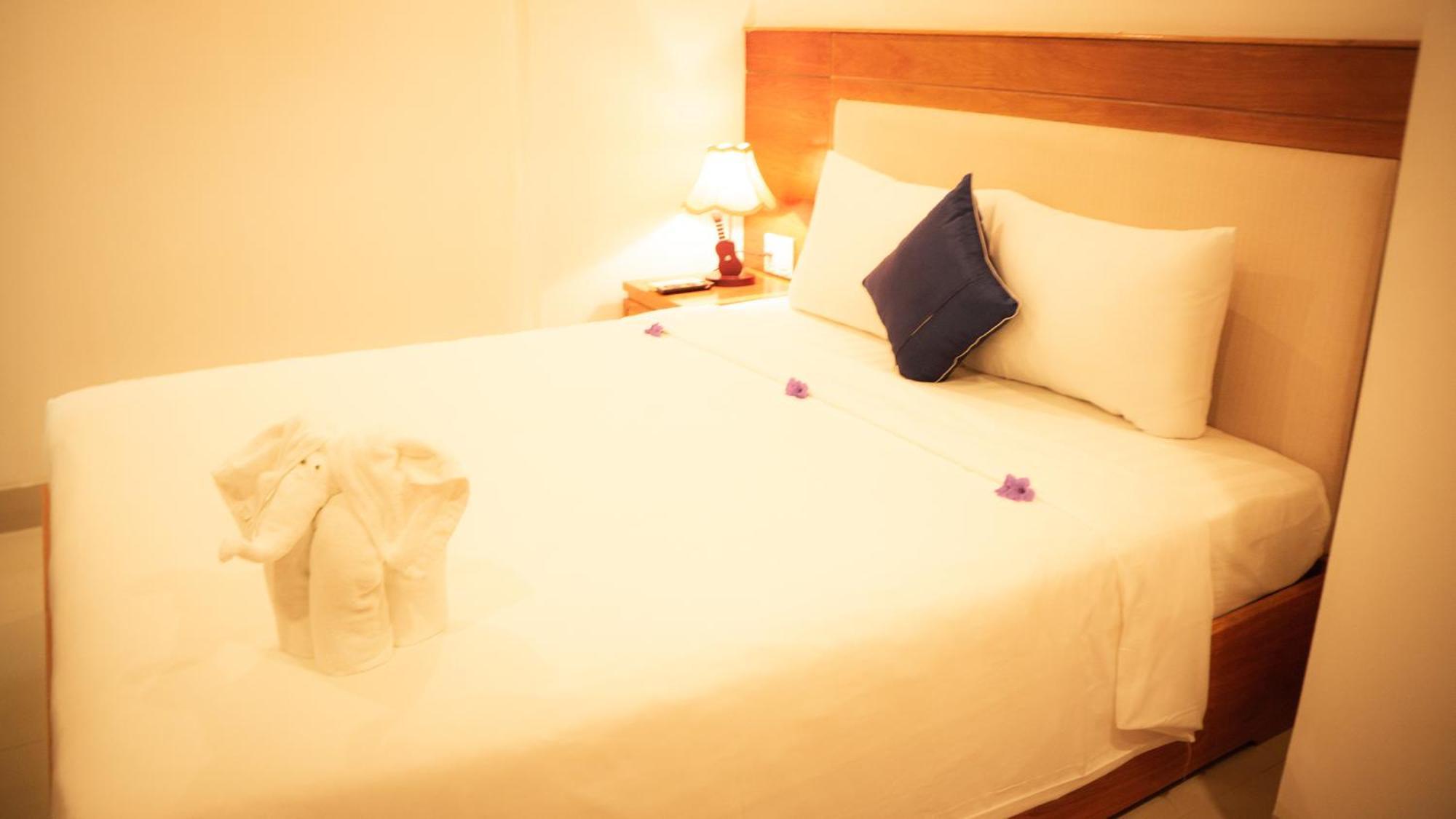 Sea Castle Hotel Danang Bagian luar foto