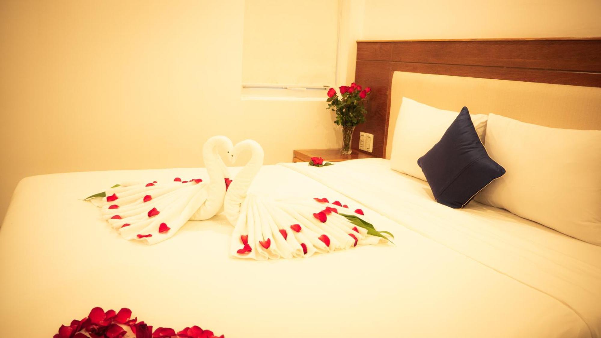 Sea Castle Hotel Danang Bagian luar foto