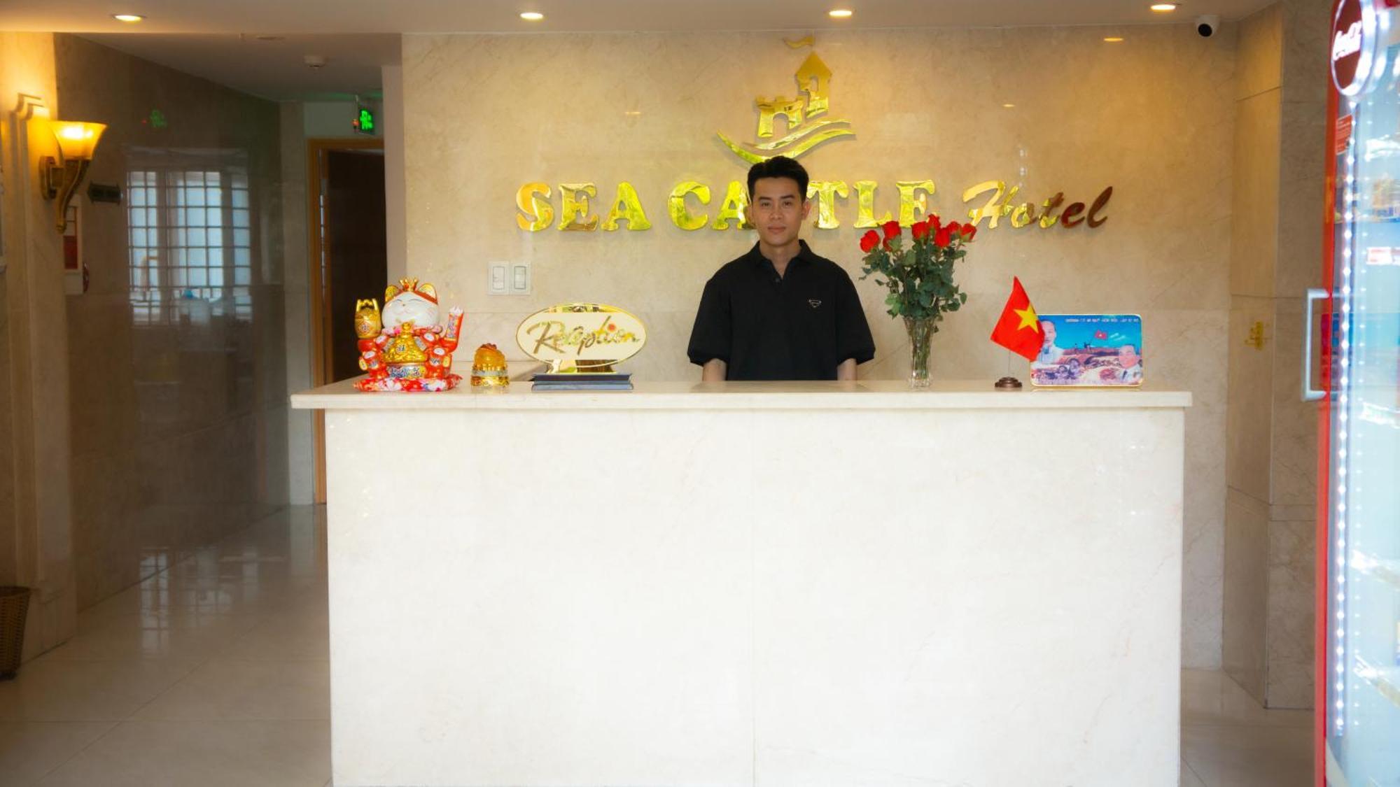 Sea Castle Hotel Danang Bagian luar foto