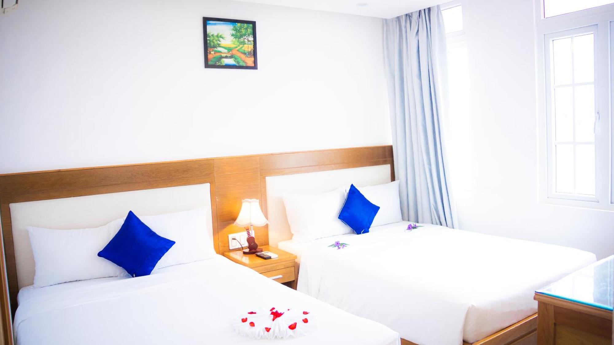 Sea Castle Hotel Danang Bagian luar foto
