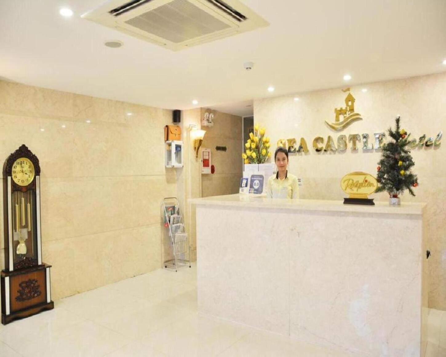 Sea Castle Hotel Danang Bagian luar foto