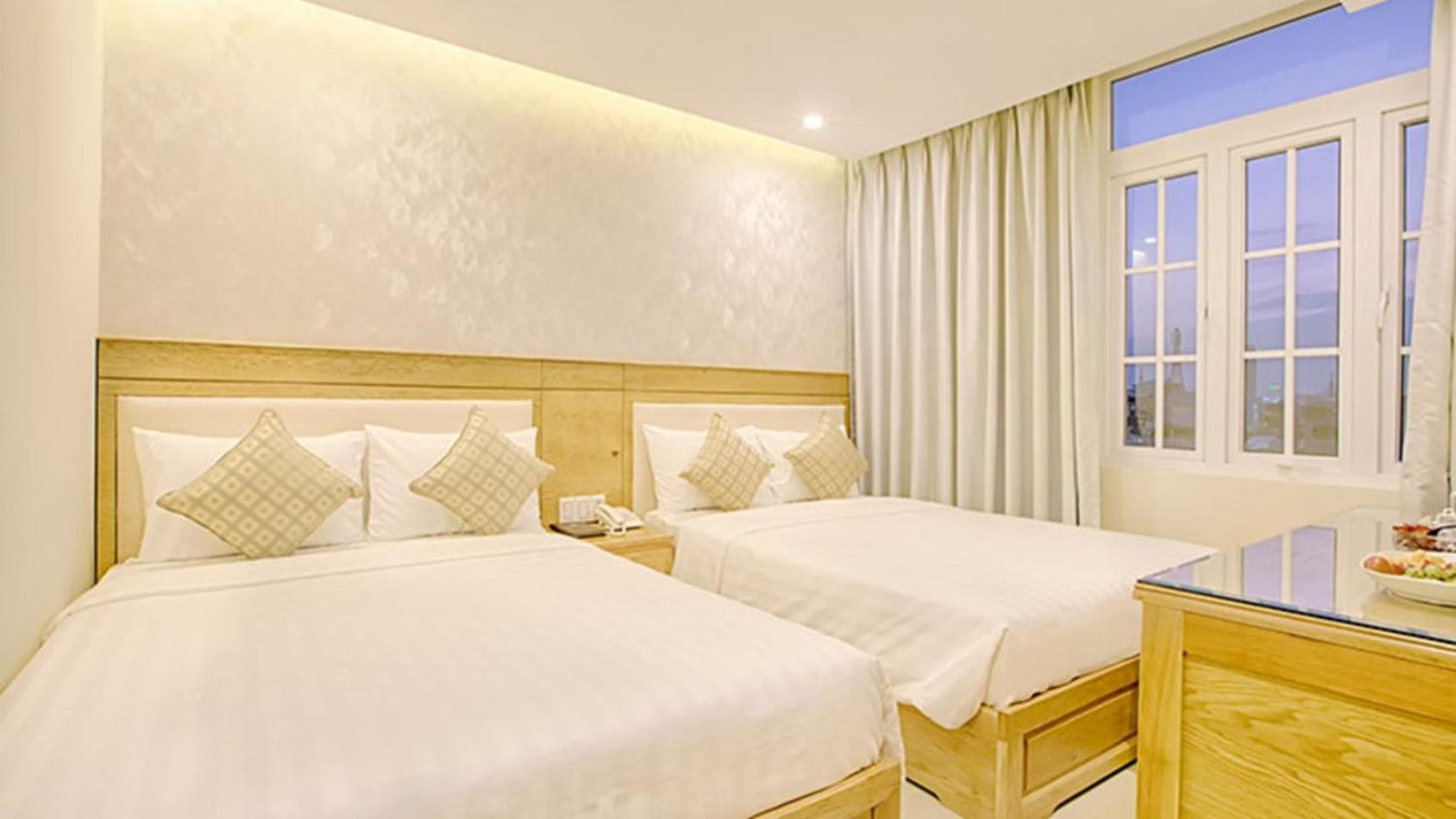 Sea Castle Hotel Danang Bagian luar foto